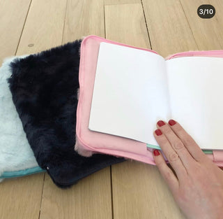 Ma pochette et cahier peluche