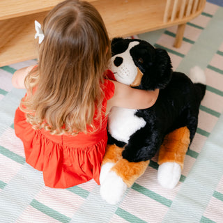 Chien peluche La Pelucherie, jouet pour enfant fabrication artisanale