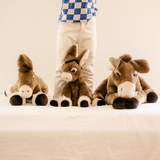 Famille peluche âne La Pelucherie, jouet pour enfant fabrication artisanale