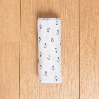 Box naissance (lange; body 3 mois; hochet lapin)