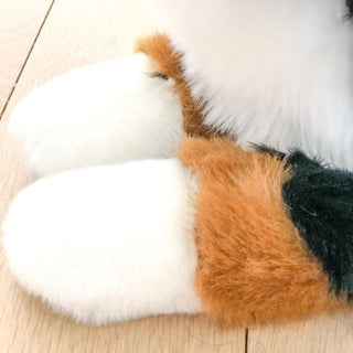Détails peluche chien réaliste, La Pelucherie, fabrication artisanale