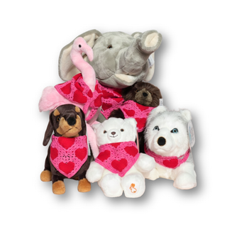 Magnifique Peluches collection ptit coeur avec bandana coeur rose et rouge